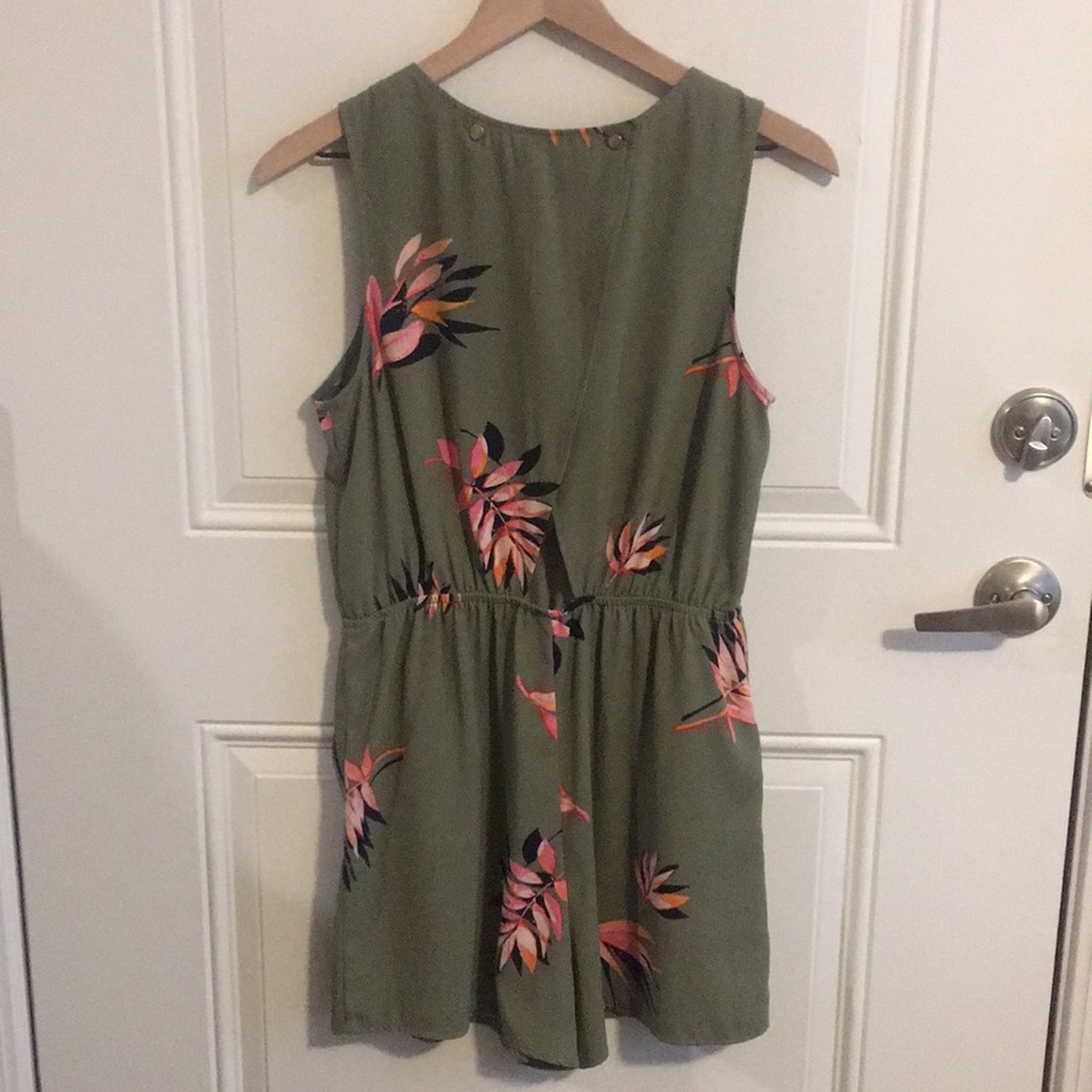 A New Day Moss Green Small Romper - Picture 5 of 9